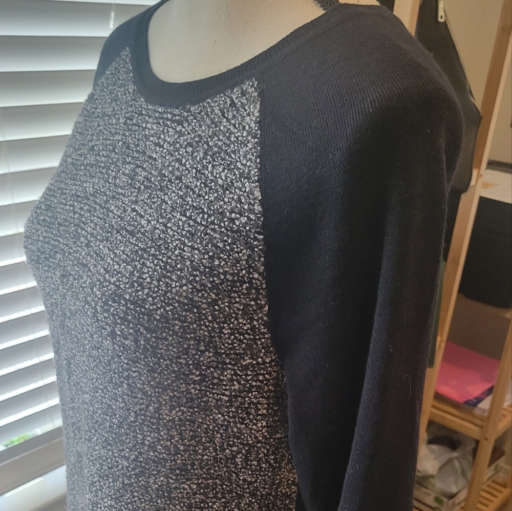 Calvin Klein Pullover Sweater - image 4